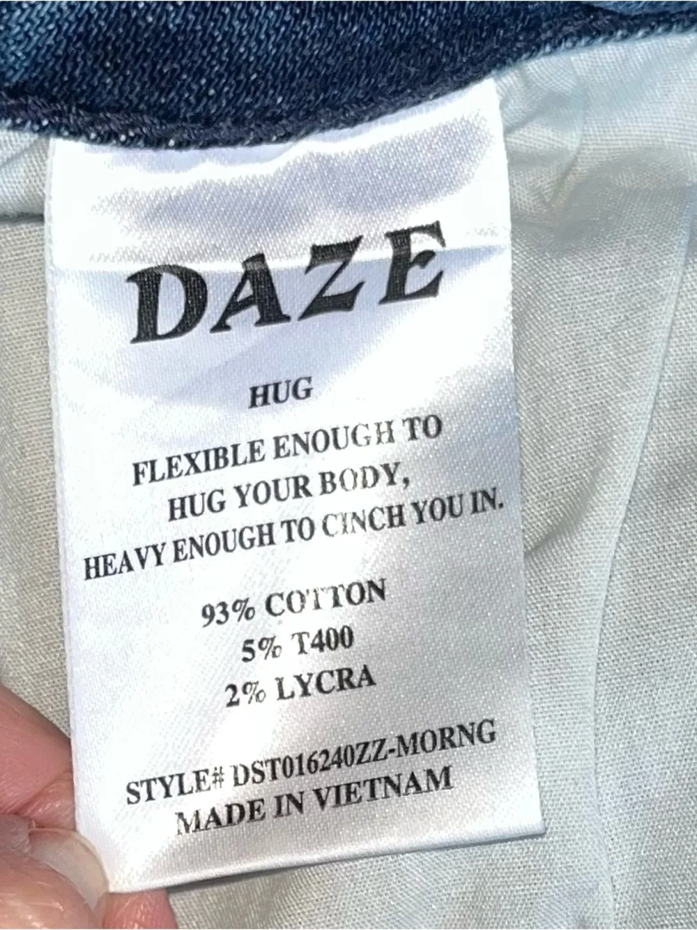 NWOT DAZE Denim Jeans Size 28